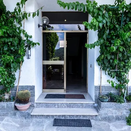 Ac And Switzerland Apartment Como