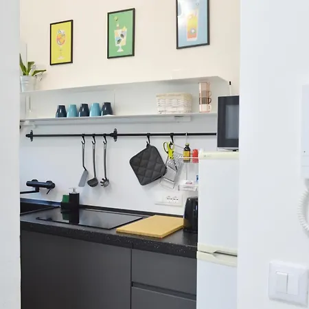 Business Apartamento Como