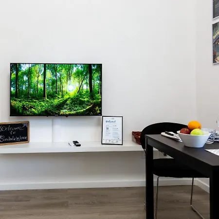 Business Apartamento Como