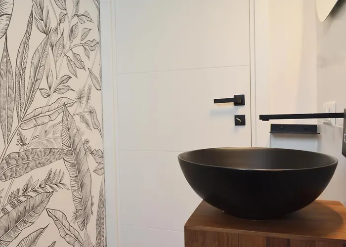 Business 아파트 *